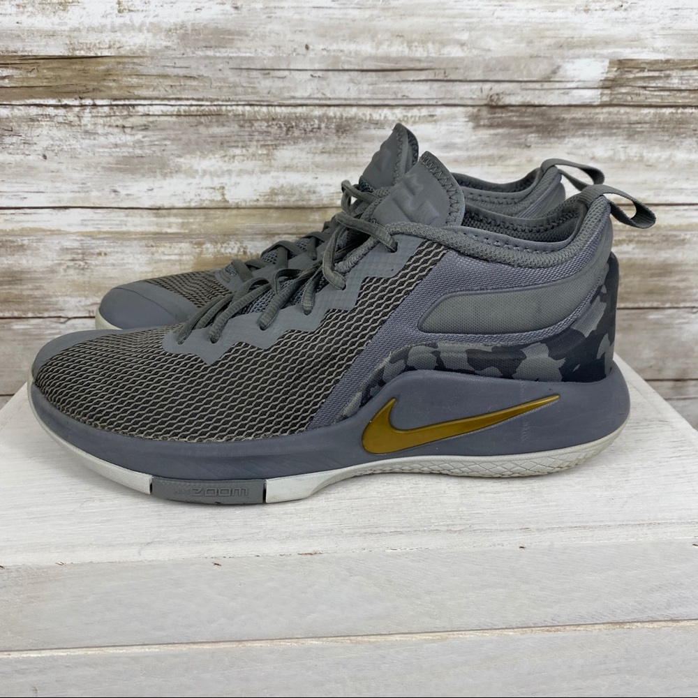 NIKE Lebron Witness II 2 Men’s 8.5 Basketball - Picture 6 of 10